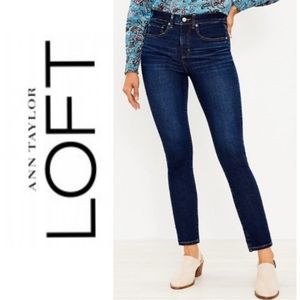 Loft Modern Skinny Denim Jeans in Dark Wash Blue size 12P